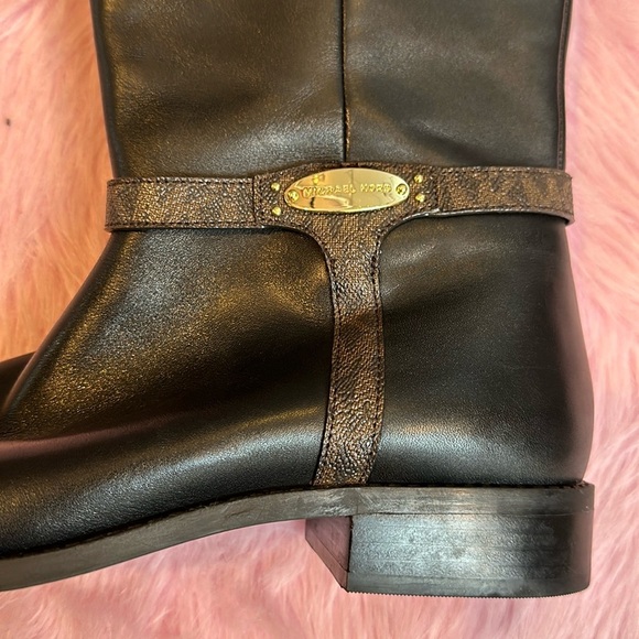 Michael Kors black leather heeled boots size 10 - Picture 2 of 8